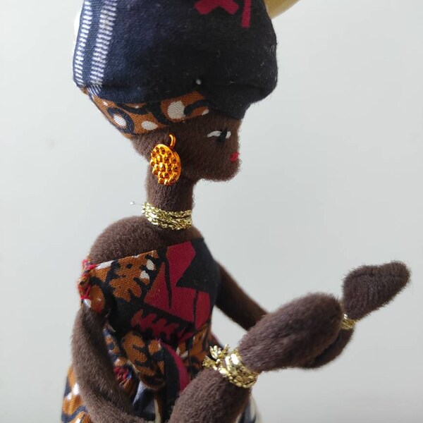 poupée africaine miniature collection art populaire sénégalais