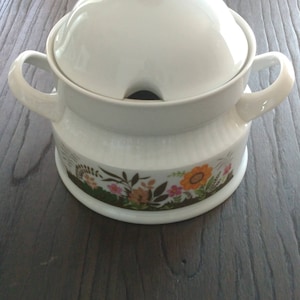 Bavaria Winterling ceramic tureen