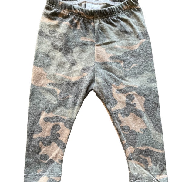 Leggings camouflage discret pour bébé 3-6 mois