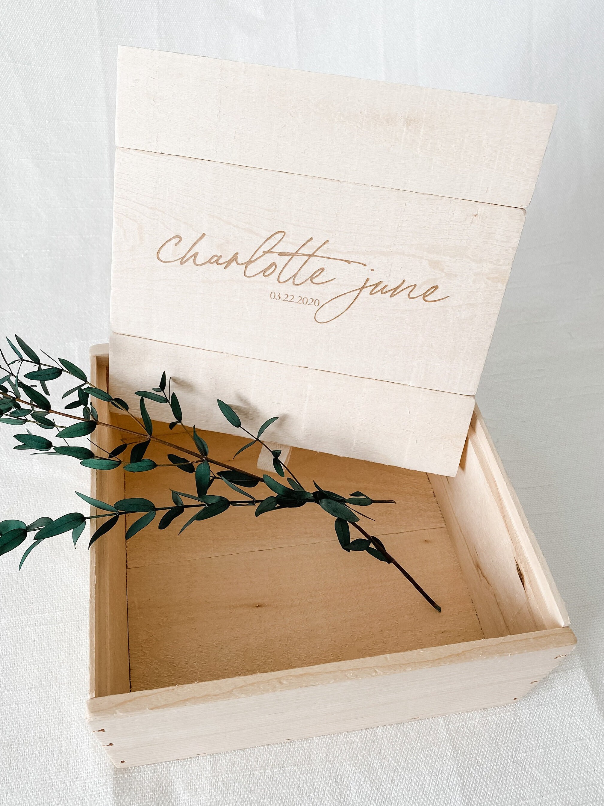Bridal Keepsake Box – Plan Chicly