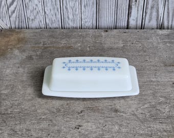 Vintage 1970s Pyrex Snowflake Blue Garland Butter Dish