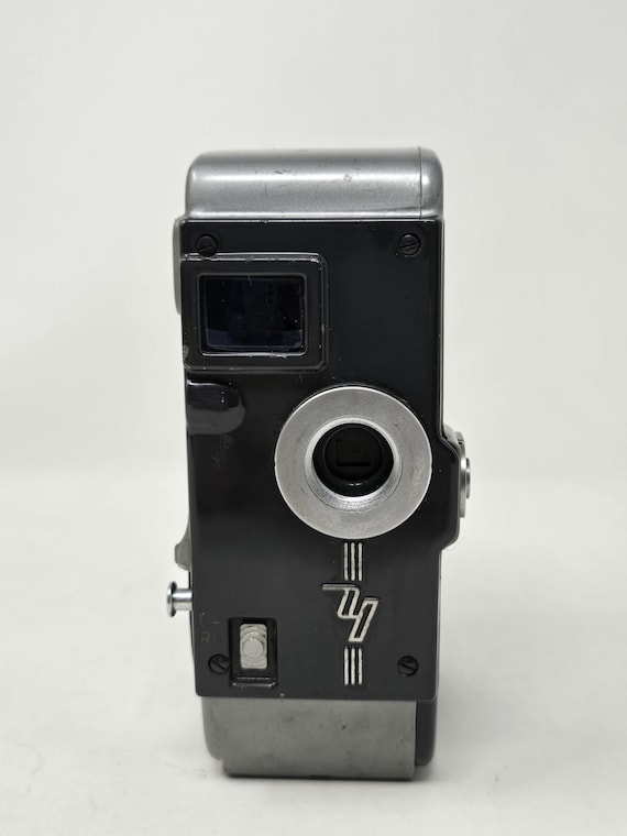 Vintage Yashica-8 Movie Camera ~ Yashima Optical Ind. Co. LTD