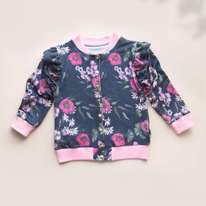 Knit spring jacket for kids pattern – print and projector-ready file