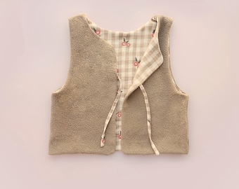 Reversible Womens Vest Pattern Easy Sleeveless Jacket PDF Sewing Pattern for Beginners Tie Top Tutorial Instant Download Spring Project