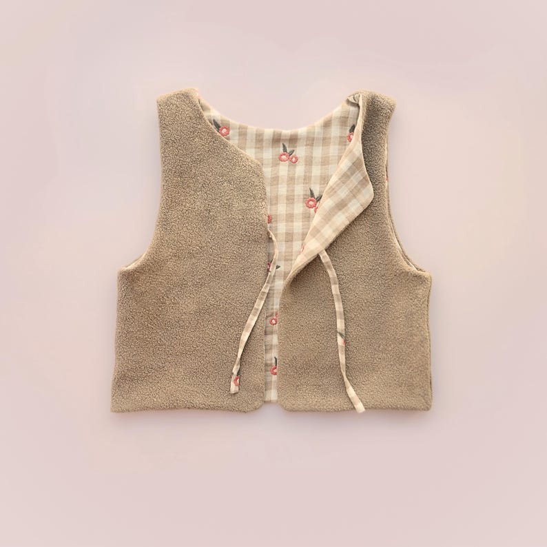 Reversible Womens Vest Pattern Easy Sleeveless Jacket PDF Sewing Pattern for Beginners Tie Top Tutorial Instant Download Spring Project
