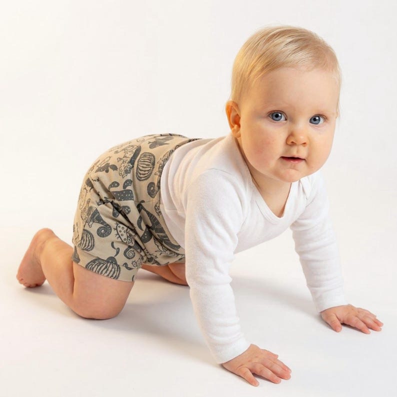 Simple baby shorts sewing pattern example suitable for new sewists learning garment sewing.