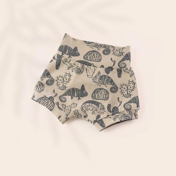 Baby Bummies Sewing Pattern for Beginners Toddler High Waisted Bloomers Kids Shorts Pattern Boys Very Easy Beginner Project to Sew