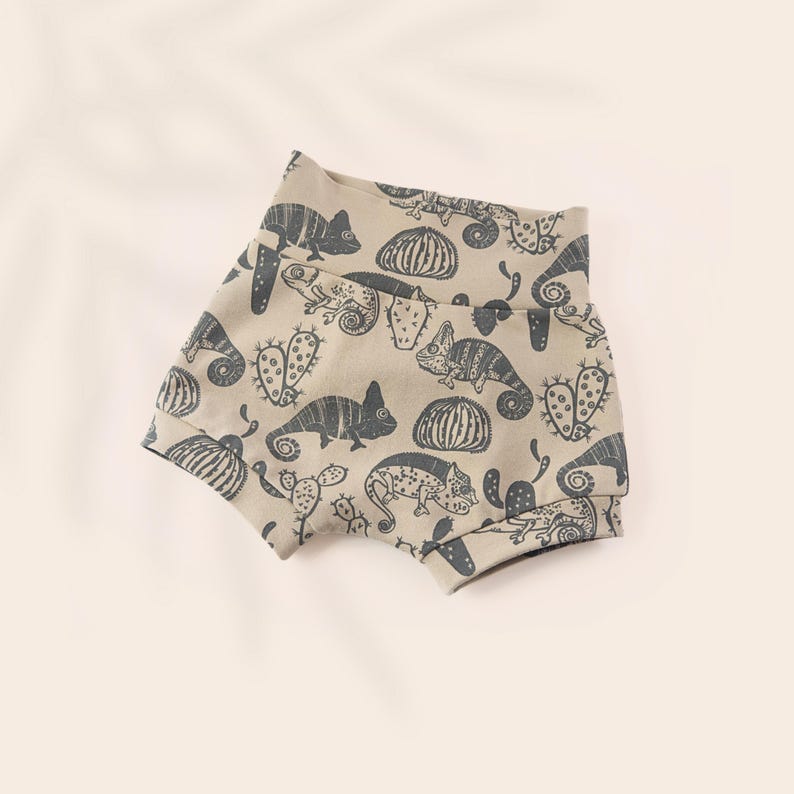Baby Bummies Sewing Pattern for Beginners Toddler High Waisted Bloomers Kids Shorts Pattern Boys Very Easy Beginner Project to Sew