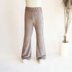 Patrón de costura en PDF para leggings acampanados: pantalones acampanados para bebés, niños pequeños y niños pequeños: proyecto fácil con cintura elástica