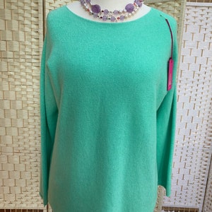 Italian one size jumper in Five Pretty Colours image 5