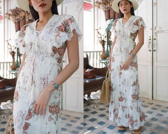 Vintage 1970's Maxi Dress ,Vintage  Dress With Floral Print, Vintage Lace Sleeves Dress, Vintage Lace dress