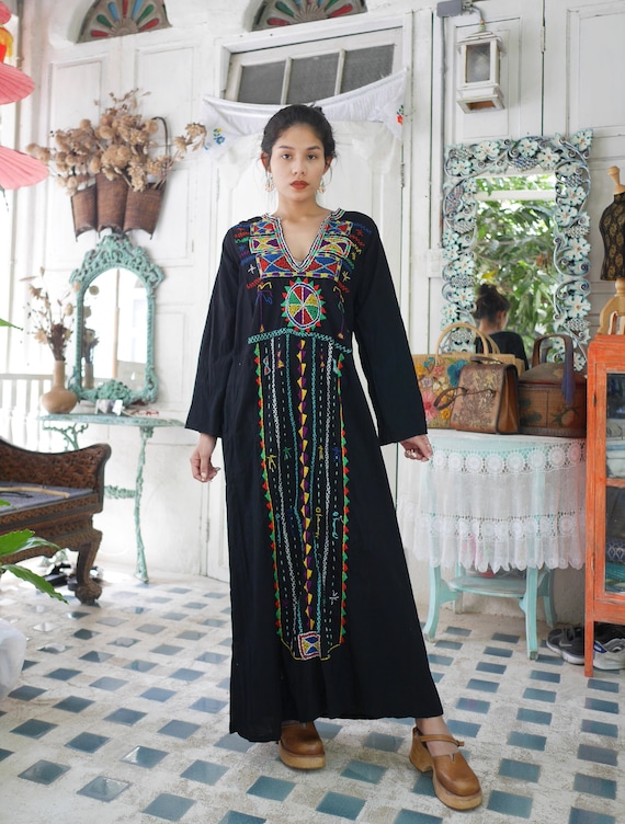 Vintage Bedouin Tunic Hand Embroidered Dress, Vint