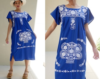 Vintage Dark Blue Mexican Midi Dress With Floral Embroidery, Mexican Traditional Dress, Mexican Hand Embroidered dress