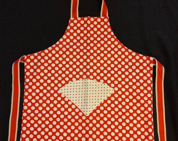 Apron girls age 3-4 years.
