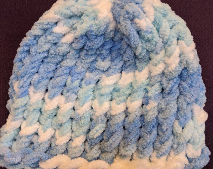 Hat blue/white baby boys