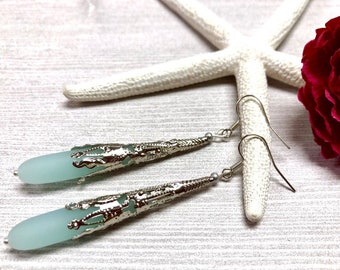 Sea Glass Teardrop Ohrringe, Teardrop Ohrringe, Aqua Blue Sea Glass Ohrringe, Boho Ohrringe, Sea Glass Schmuck, Sommer Schmuck, Brautjungfer Geschenk