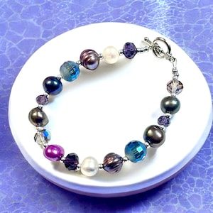 Pearl Bracelet• Freshwater Pearl Bracelet • Baroque Pearl Bracelet • Chunky Pearl Bracelet  • Boho Bracelet • Gift for Her • Gift for Mom