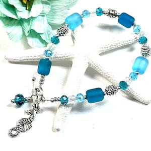 Sea Glass Seahorse Bracelet, Seahorse Bracelet, Seahorse Jewelry , Nautical Jewelry, Beachy Jewelry, Summer Jewelry, Sea Glass Jewelry