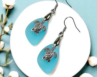 Sea Glass Turtle Earrings • Sea Turtle Earrings• Turtle Jewelry • Turtle Gift • Sea Glass Earrings • Sea Glass Jewelry, Beachy Jewelry