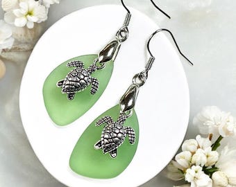 Sea Glass Turtle Earrings • Sea Turtle Earrings• Turtle Jewelry • Turtle Gift • Sea Glass Earrings • Sea Glass Jewelry, Beachy Jewelry