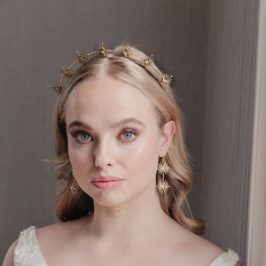 Gold star headpiece for a celestial wedding, Unique star earrings, Boho bride accessories, Space bride, Perfect bridal hair accessory