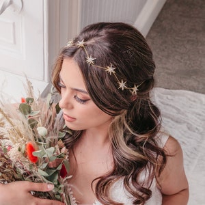 Bridal hair vine with stars, Celestial wedding headpiece, Constellation hair accessories, Silver boho hair piece, Boho bride, Astrology vine
