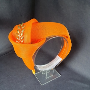 Orange fascinator, Special occasion hairpiece, Races headwear, ladies day, wedding guest accessory, mother of the bride, hat alternative