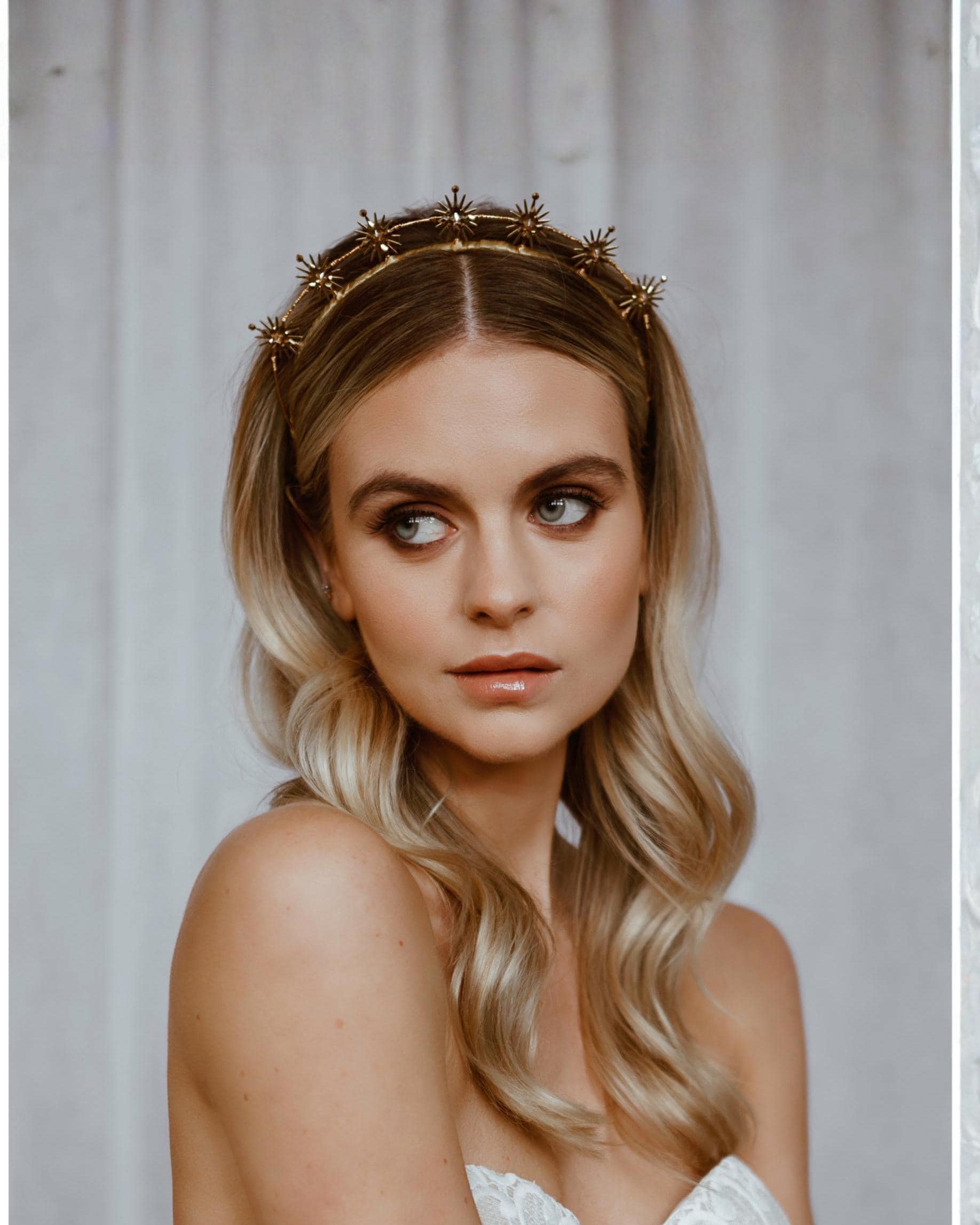 Gold Bridal Hair Accessories, Celestial Wedding Accessory  display picture 3
