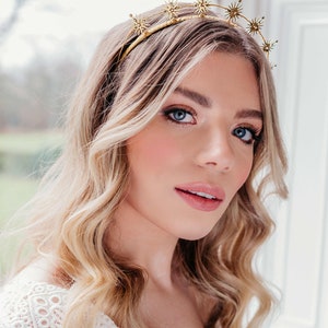 Gold Bridal Hair Accessories, Celestial wedding Accessory, Star Headpiece, Boho bridal headband, Bohemian wedding crown, Silver bridal halo image 4