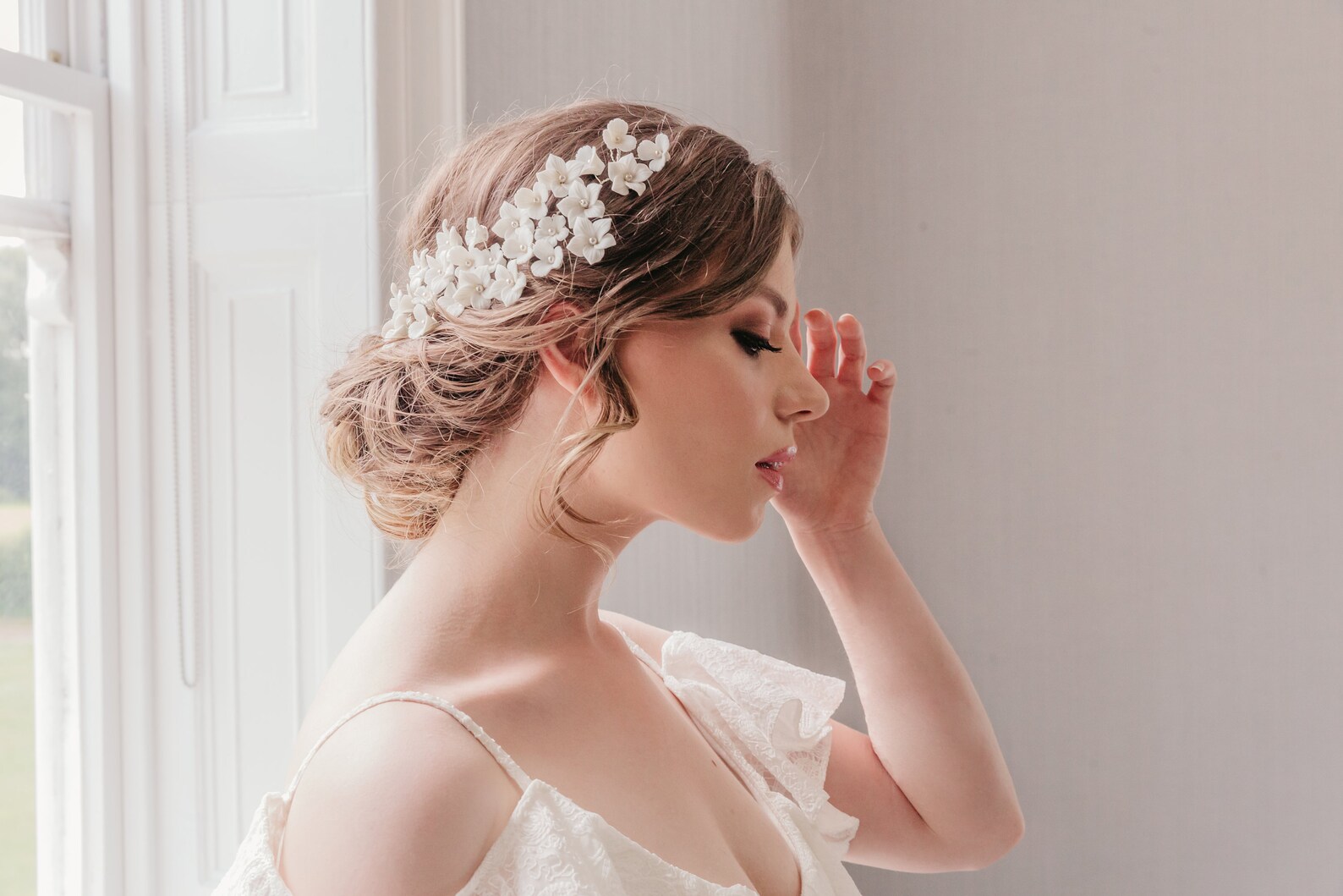 bridal headpieces with flowers