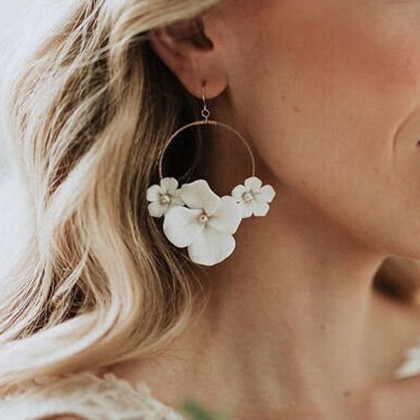 Luxury flower earrings with pearls, Unique wedding earrings, Statement hoop, Nature style, Botanical, gold drop earrings, Silver hoops, Boho