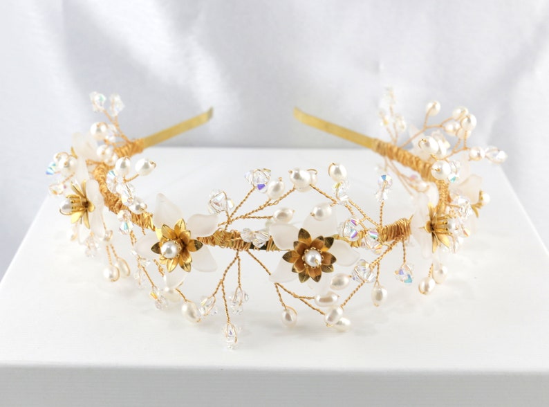 Gold wedding headband, Flower crown, Crystal and freshwater pearl, Boho bridal hair vine, Unique silver halo, Luxury hair accessory, Rustic image 6