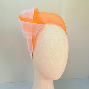 Orange and white fascinator, Races headpiece, Wedding guest hair accessory, Special event headband, hat alternative, mother of the bride