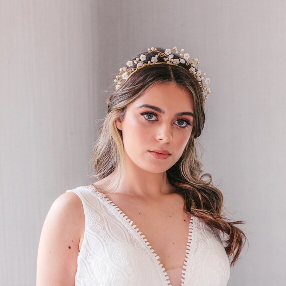 Rustic Bridal Crown, Boho Wedding Headpiece, Floral Pearl  display picture 3