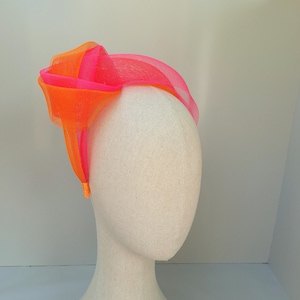 Bright pink and orange fascinator, Races hairpiece, ladies day, wedding guest accessory, mother of the bride, hat alternative, unique