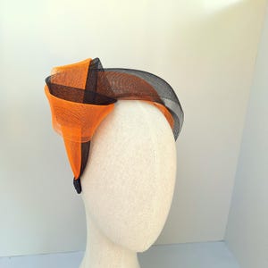 Orange and black fascinator, Wedding guest hairpiece, Mother of the bride, Races hatinator, Hat alternative, Ladies day, Event headband