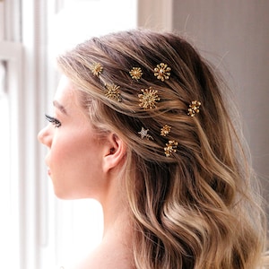 Gold Star Wedding Hair Pins, Wedding Star Hair Clip, Gold Star Hair Clip, Celestial Wedding Hairpiece, Star Headpiece Bridesmaid, Set of 3 zdjęcie 1