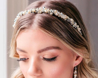Crystal Wedding Headpiece, Bridal Pearl Headband, Wedding Halo Gold, Wedding Hair Piece, Wedding Halo Silver, Unique luxury accessory