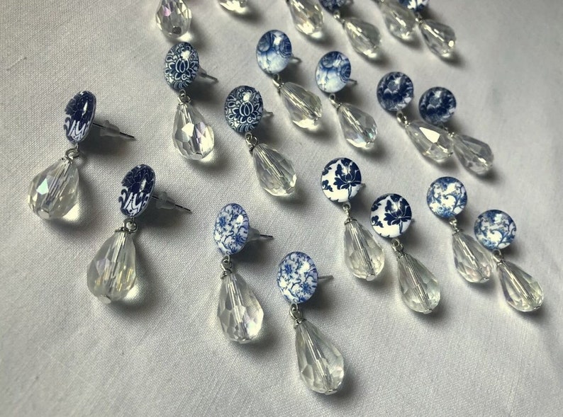 Shabby chic steel style earrings with cabochon and crystal drops
