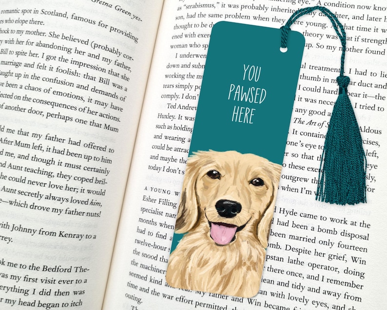 dog bookmark: hand-painted printed artwork, gifts for dog lovers, book accessories, Cream dashshund