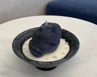 Snake Candle | Gift | Crystal Healing | Houswarming | Minimalist Candle | Scented candles | Chakra healing candle | Animal lover gift