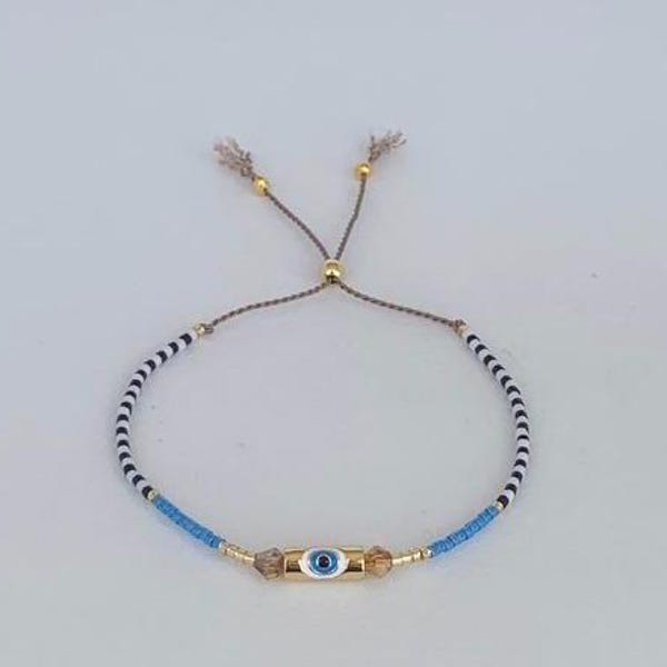 Evil eye beaded bracelet, Minimalist seed bead bracelets, Thin beaded evil eye bracelet, Adjustable bracelet, Tiny beaded bracelet