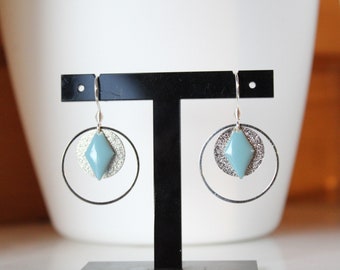 Sky blue earrings, enameled sequin, diamond, silver round glitter effect, minimalist jewelry