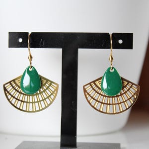 Pine green earrings, enamel sequin, gold fan, minimalist, trendy, gift, birthday, Christmas