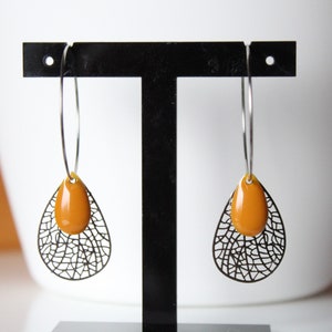 Creole earrings mustard yellow and silver, enamelled sequin, minimalist, trendy, gift, birthday, christmas
