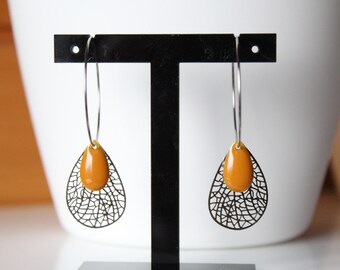 Boucles d'oreilles créole jaune moutarde et argenté, sequin émaillé, minimaliste, tendance, cadeau, anniversaire, noël