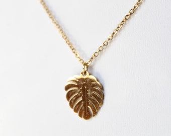 Thin golden necklace, monstera leaf pendant, stainless steel chain, handmade, minimalist jewel, gift idea