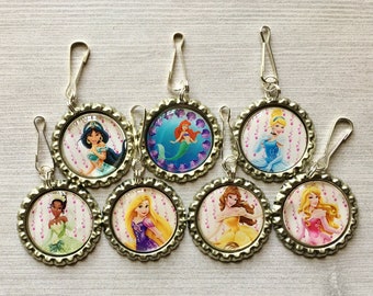 Zipper Pulls,Zipper Pull Charms,Princesses,Ariel,Cinderella,Belle,Jasmine,Sleeping Beauty,Rapunzel,Tiana,Bottle Cap Zipper Pull Charms,Gift