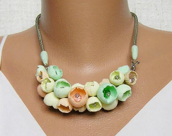 Jewelry set pastel flowers buds necklaces light green bracelets light green earrings light green peach yellow polymer clay Viking knit chain
