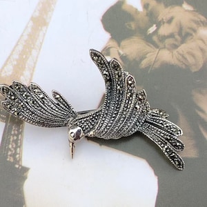 Vintage Sterling Silver & Marcasite Figural Hummingbird Brooch